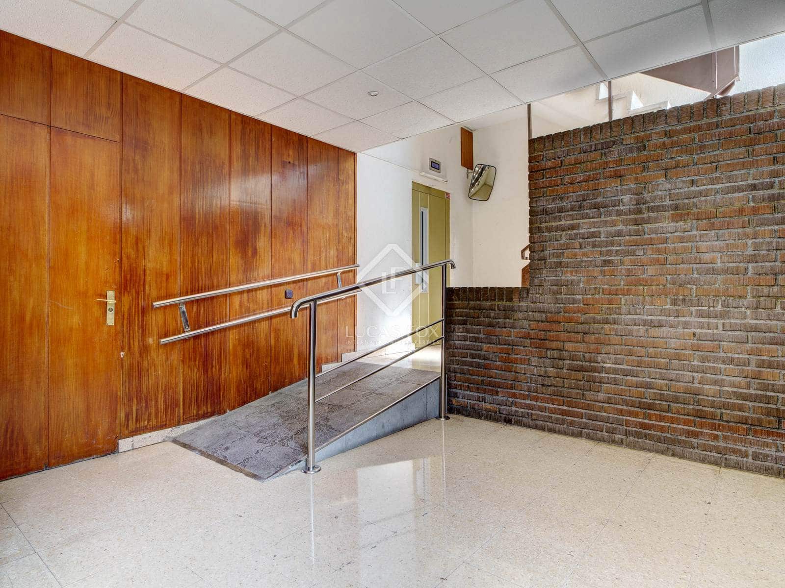 3 soveværelse Lejlighed til salg i Bilbao med garage - € 438.000 (Ref: 8895573)