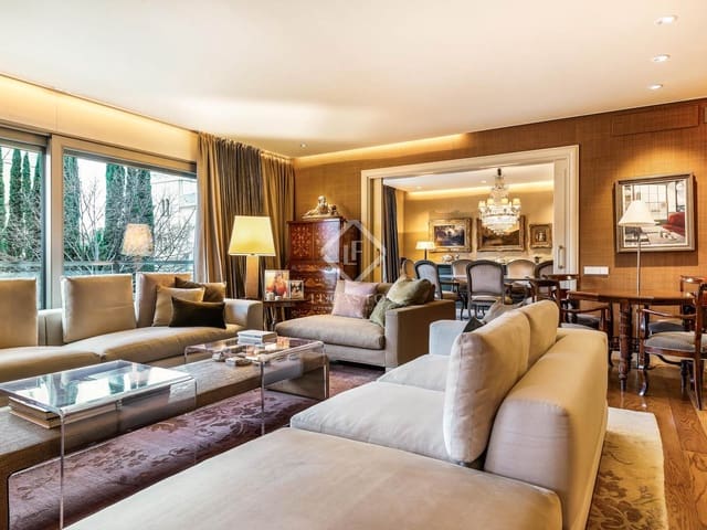 5 slaapkamer Appartement te koop in Barcelona stad met garage - € 4.950.000 (Ref: 8895865)