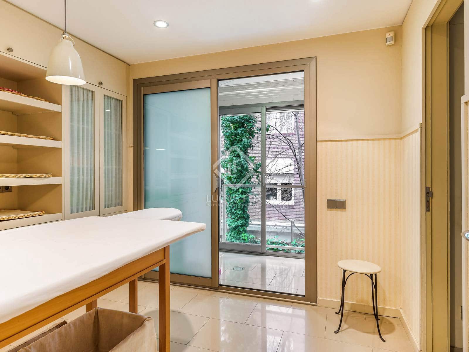 5 slaapkamer Appartement te koop in Barcelona stad met garage - € 4.950.000 (Ref: 8895865)