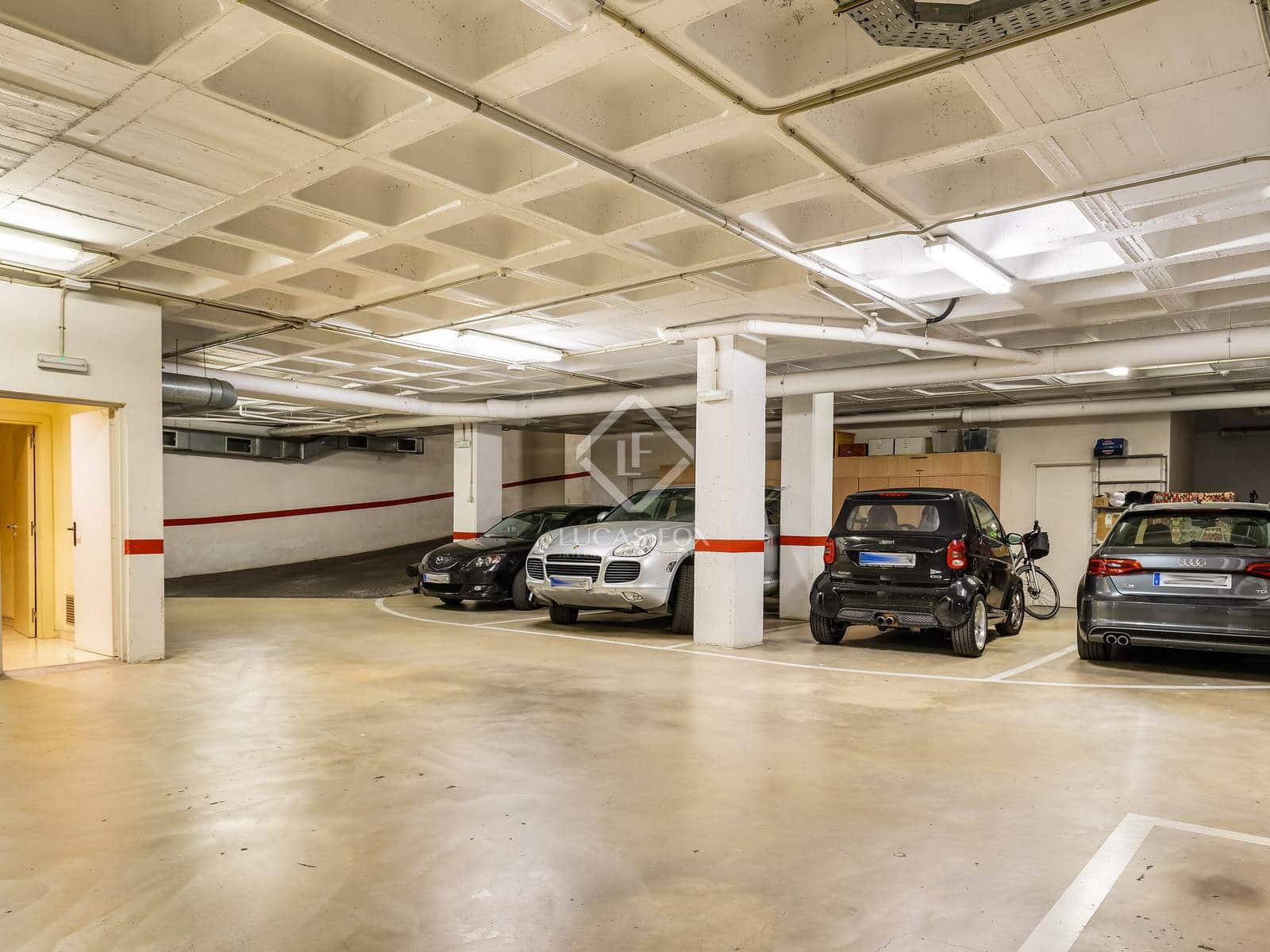 5 slaapkamer Appartement te koop in Barcelona stad met garage - € 4.950.000 (Ref: 8895865)