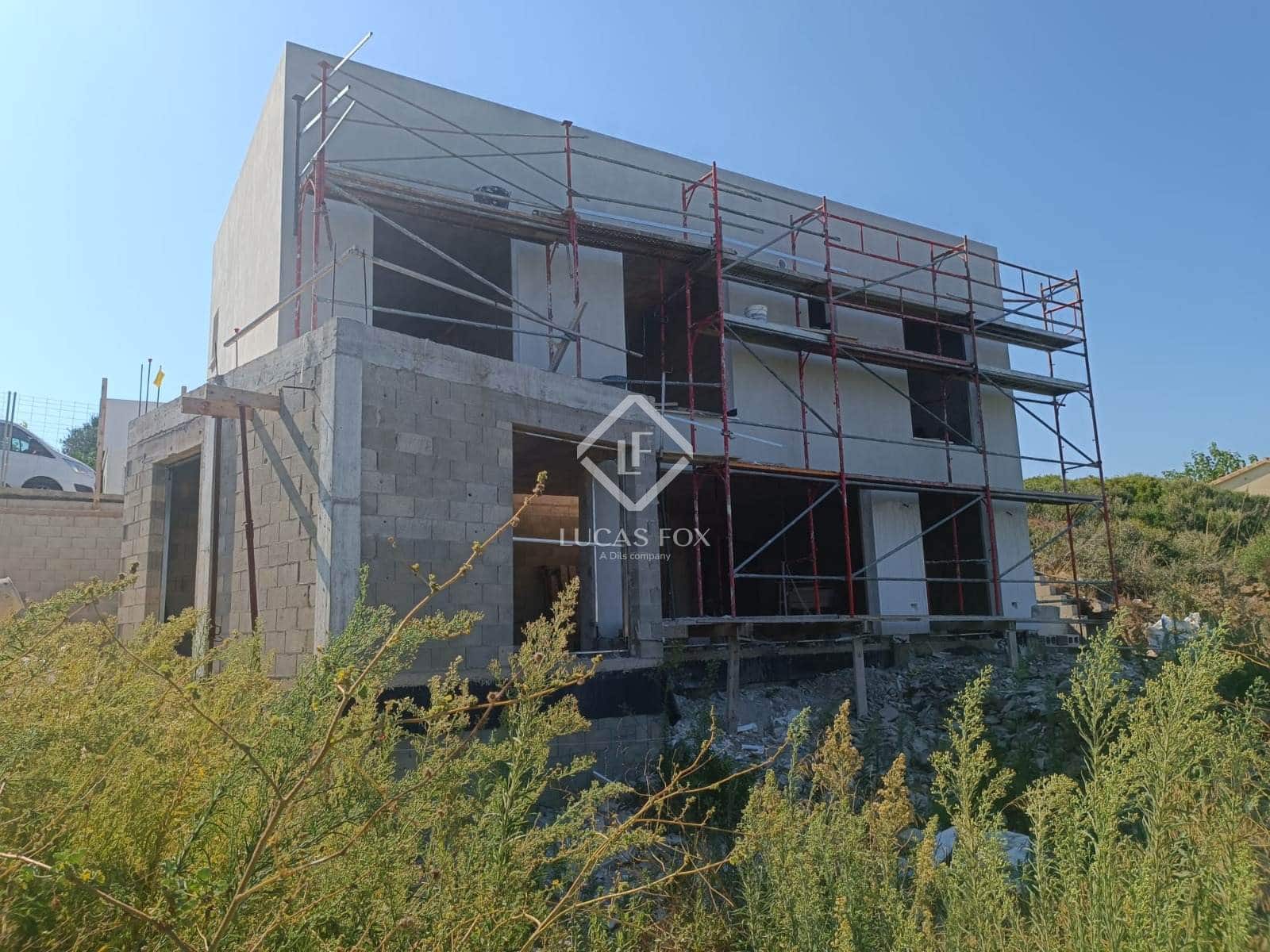 4 soverom Villa til salgs i Mahon / Mao med svømmebasseng garasje - € 895 000 (Ref: 8897314)