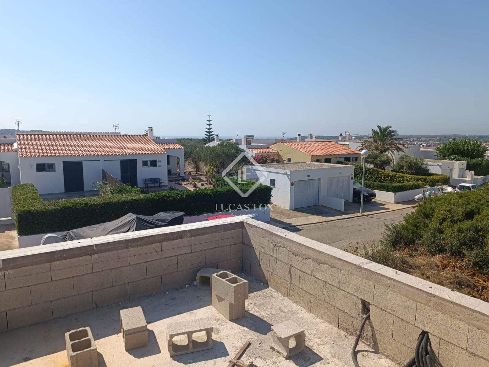 4 soverom Villa til salgs i Mahon / Mao med svømmebasseng garasje - € 895 000 (Ref: 8897314)