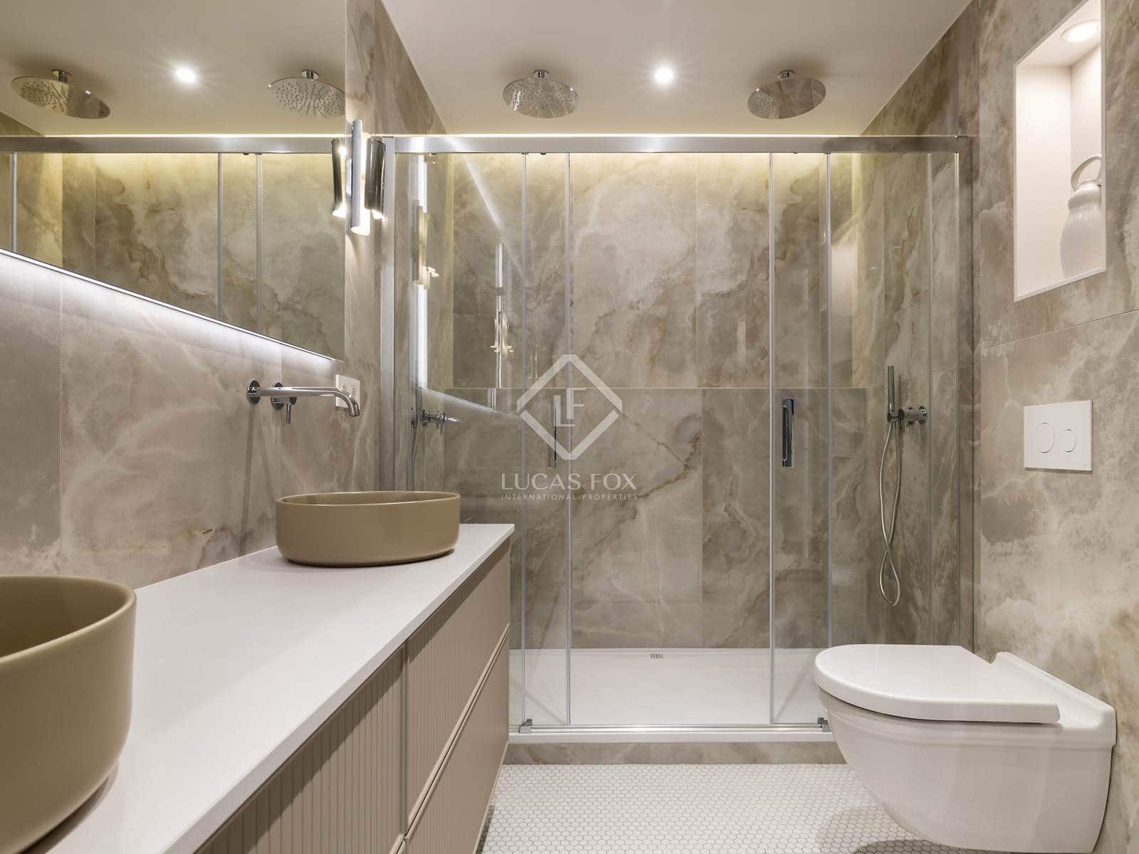 3 slaapkamer Penthouse te koop in Barcelona stad - € 1.675.000 (Ref: 8897315)