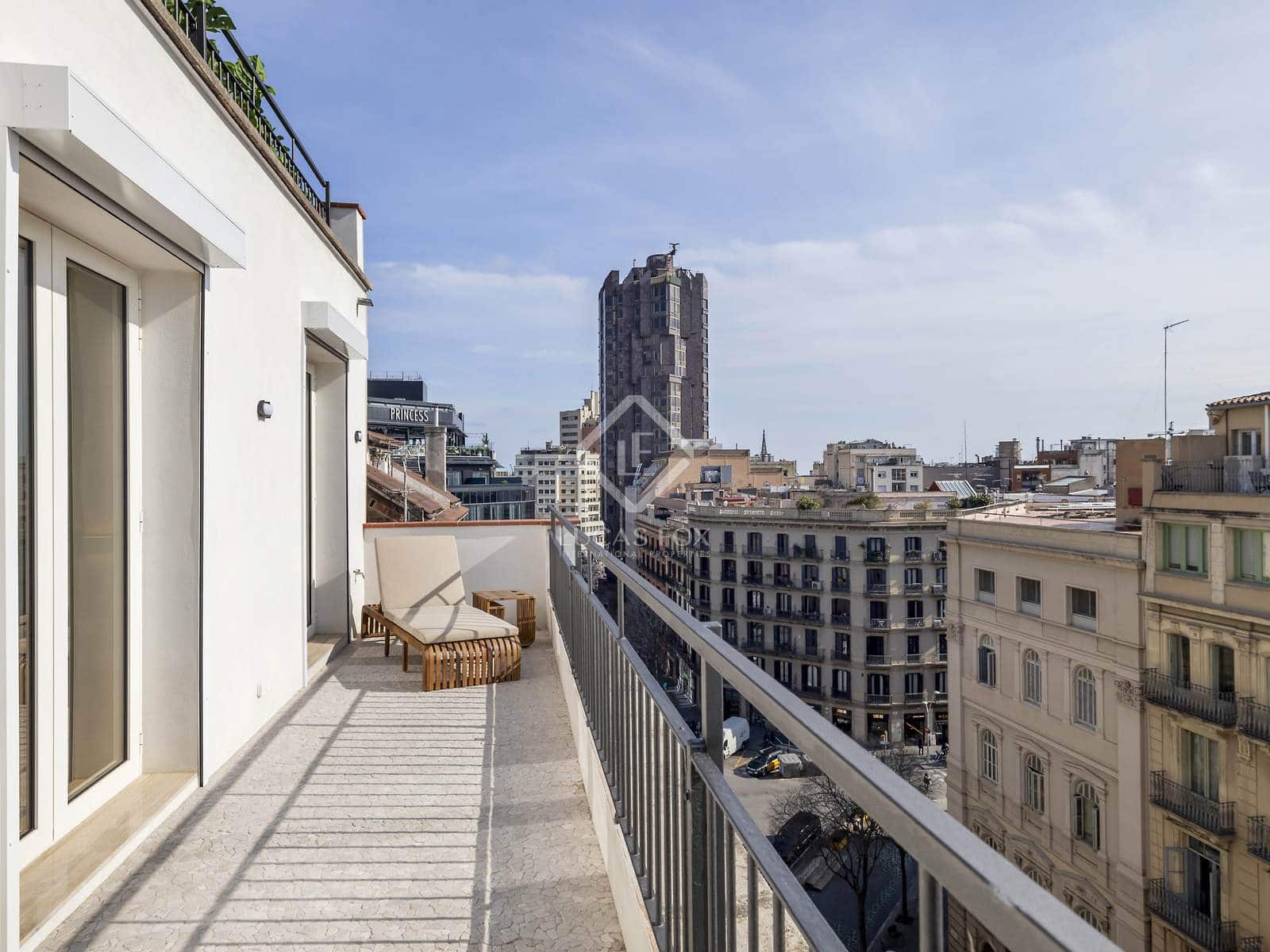 3 slaapkamer Penthouse te koop in Barcelona stad - € 1.675.000 (Ref: 8897315)