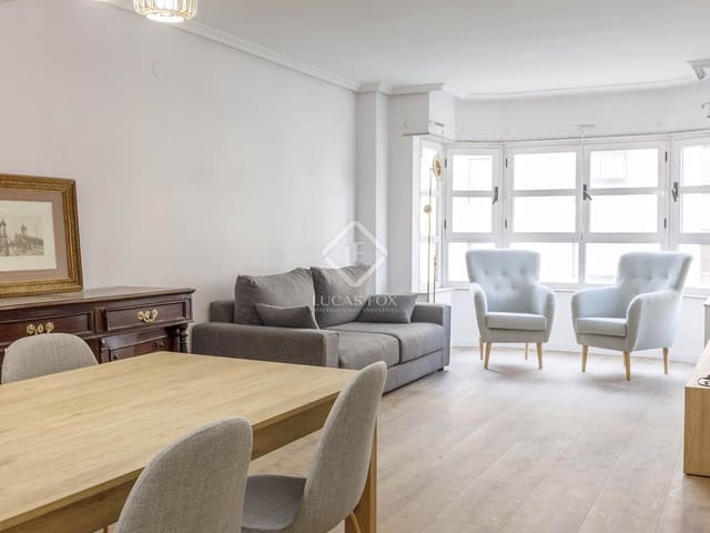 Appartement de 4 chambres à louer à Valence ville avec garage - 2 100 € (Ref: 8898149)