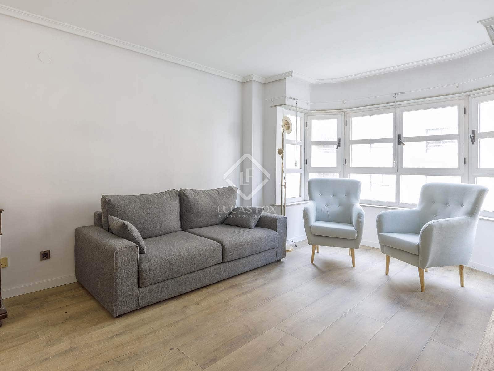 4 soverom Leilighet til leie i Valencia by med garasje - € 2 100 (Ref: 8898149)