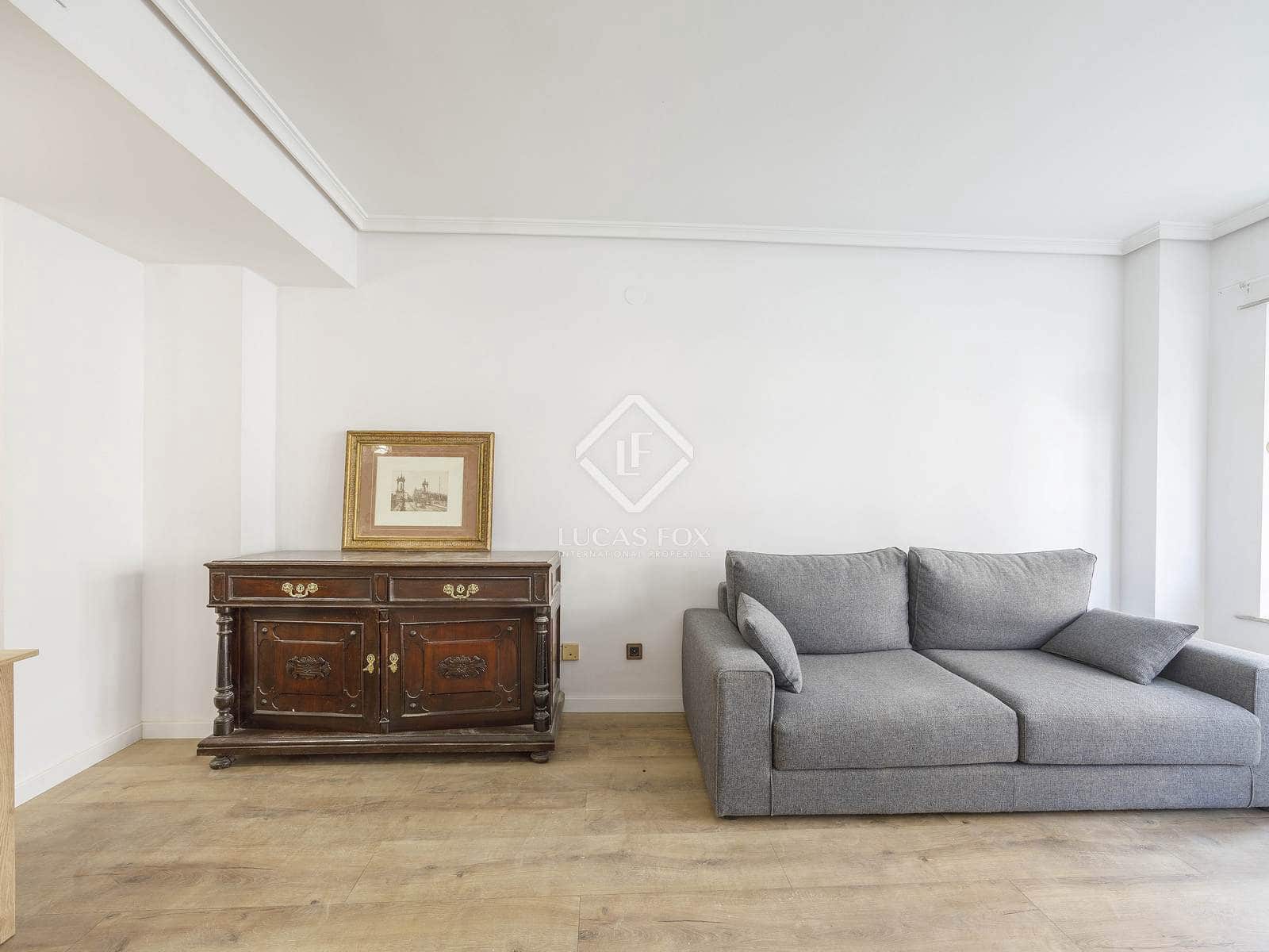 4 soverom Leilighet til leie i Valencia by med garasje - € 2 100 (Ref: 8898149)