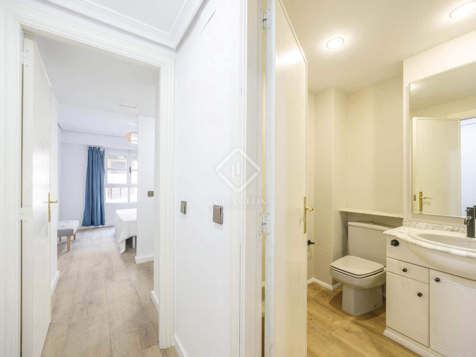 4 soverom Leilighet til leie i Valencia by med garasje - € 2 100 (Ref: 8898149)