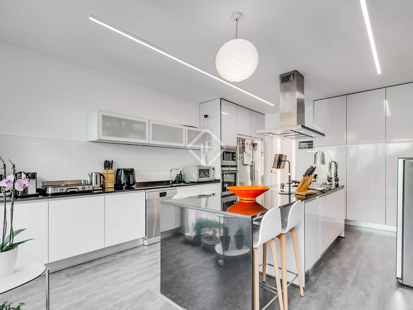 5 soveværelse Villa til salg i Algete med swimmingpool garage - € 1.695.000 (Ref: 8901501)