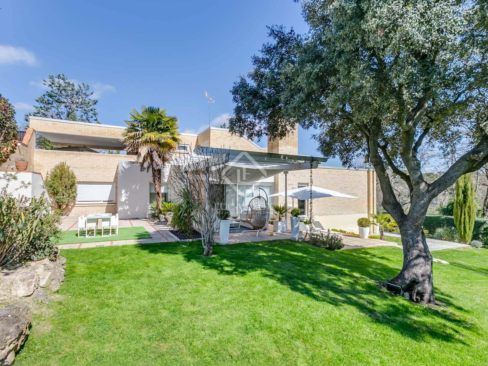 5 soveværelse Villa til salg i Algete med swimmingpool garage - € 1.695.000 (Ref: 8901501)