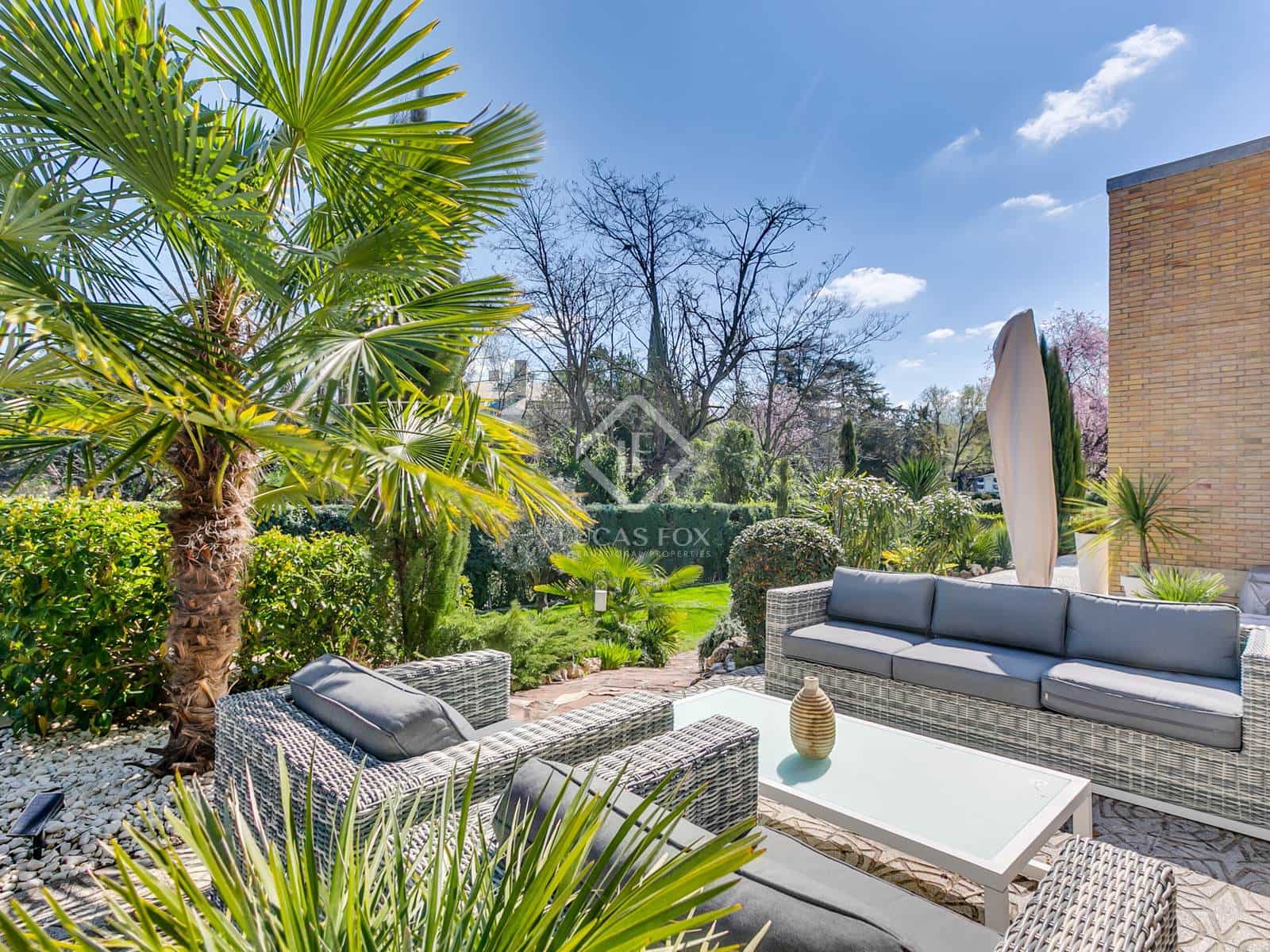 5 soveværelse Villa til salg i Algete med swimmingpool garage - € 1.695.000 (Ref: 8901501)