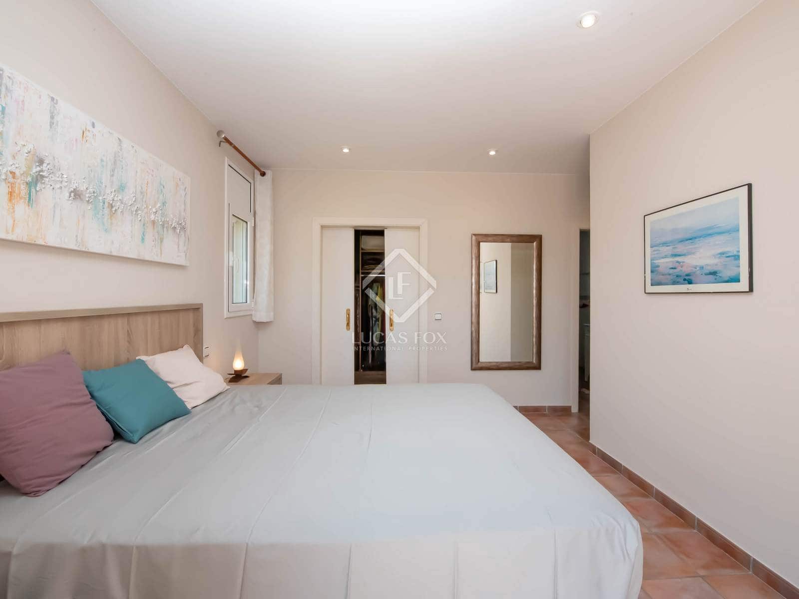 4 bedroom Villa for sale in Santa Cristina d'Aro with pool garage - € 710,000 (Ref: 8902742)