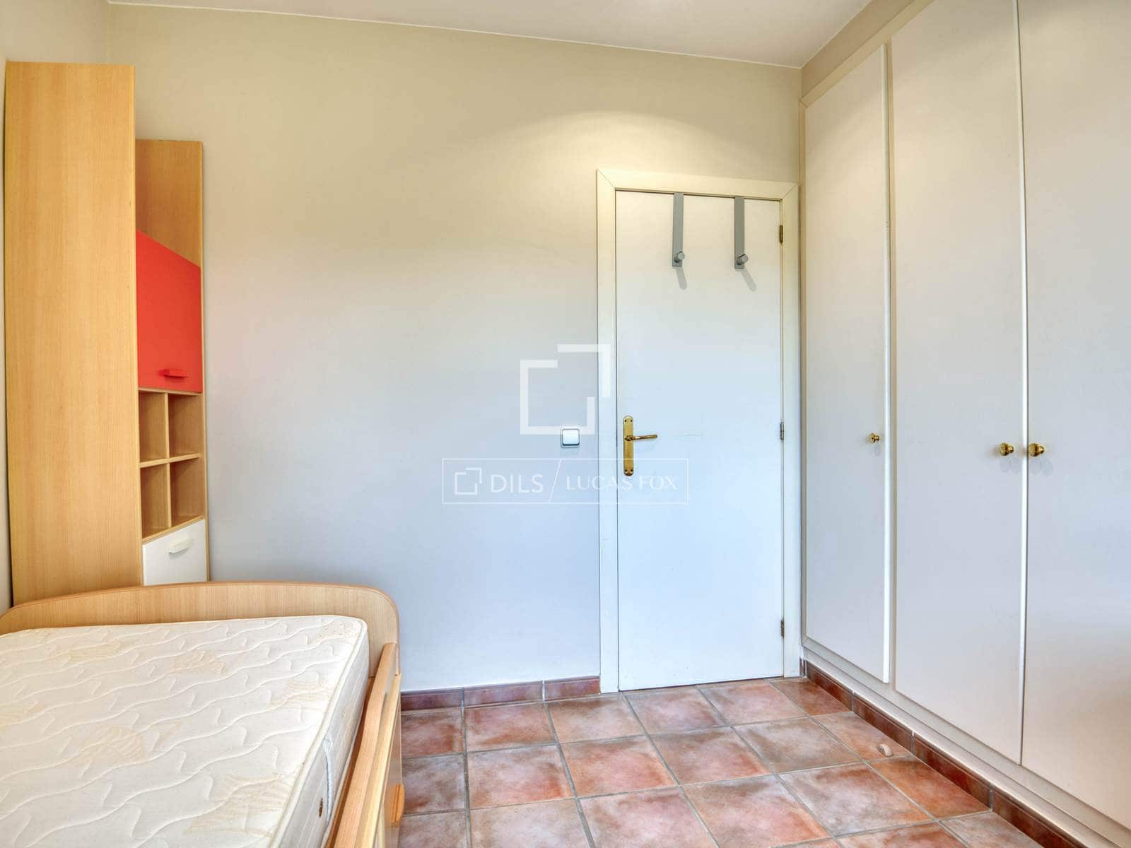 4 bedroom Villa for sale in Santa Cristina d'Aro with pool garage - € 680,000 (Ref: 8902742)