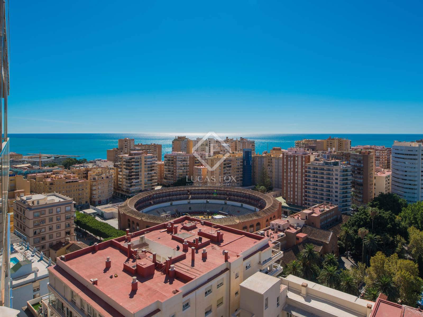 3 slaapkamer Villa te koop in Malaga stad met zwembad garage - € 1.445.000 (Ref: 8904072)