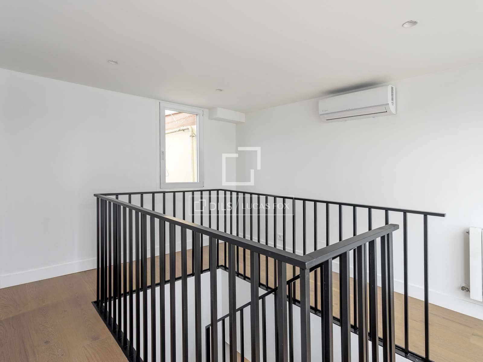 Ático de 3 habitaciones en Madrid ciudad en venta - 1.540.000 € (Ref: 8904762)