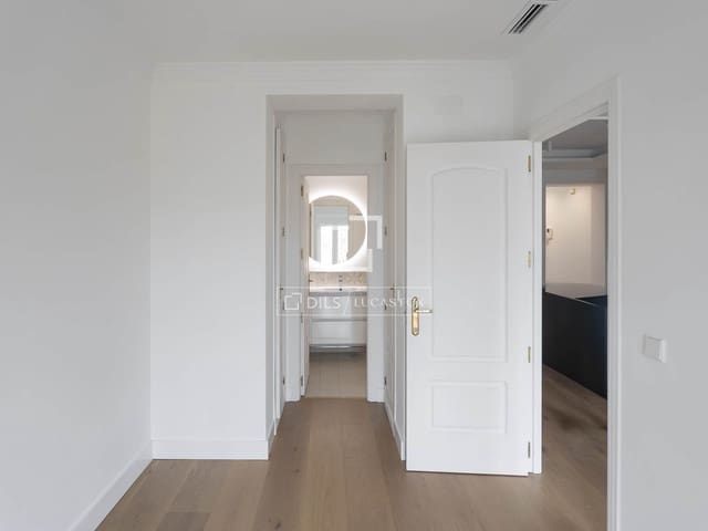 3 quarto Penthouse para venda em Pacífico, Madrid cidade - 1 540 000 € (Ref: 8904762)