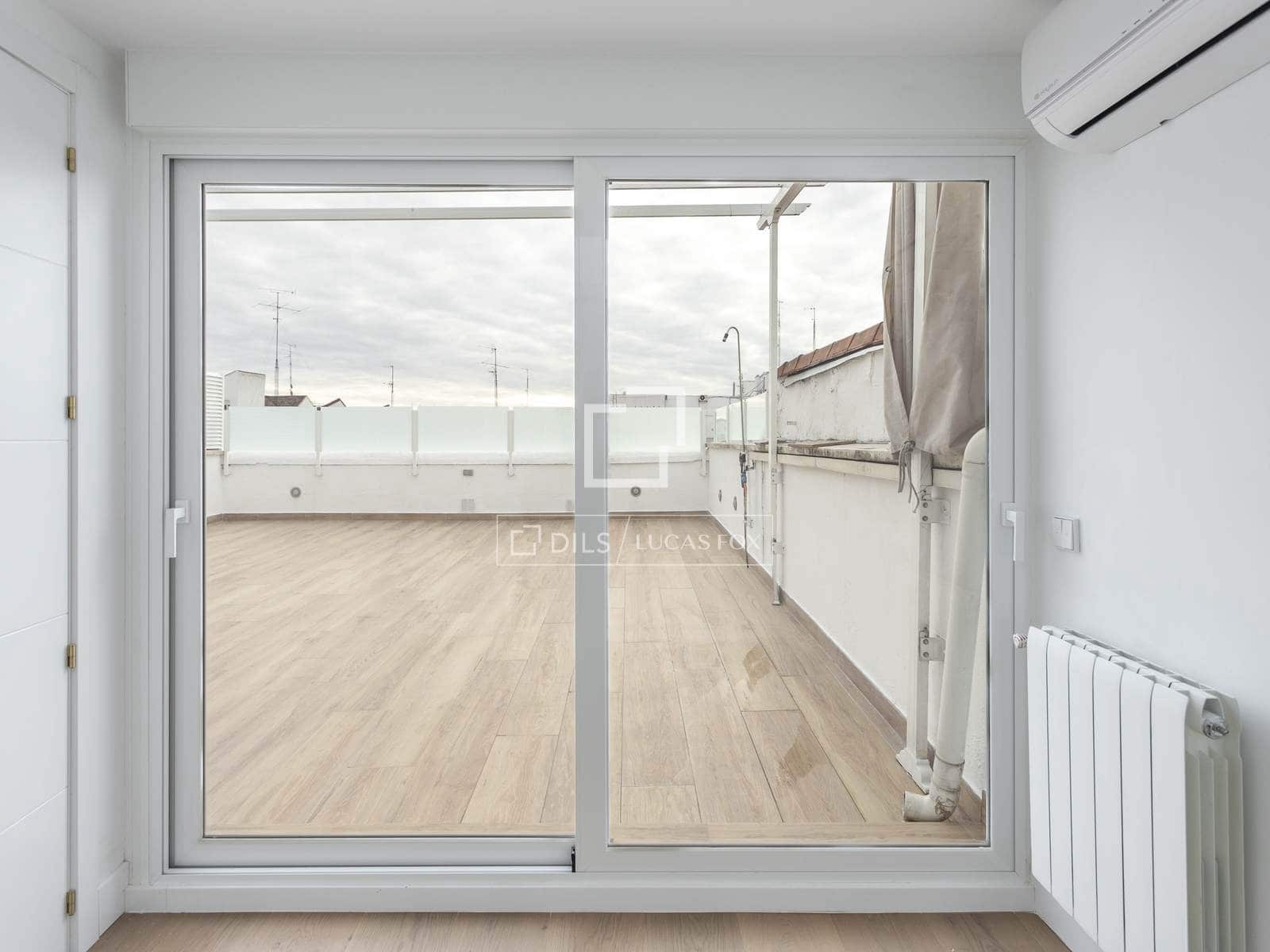 Ático de 3 habitaciones en Madrid ciudad en venta - 1.540.000 € (Ref: 8904762)