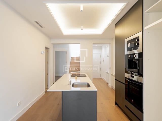 3 quarto Penthouse para venda em Pacífico, Madrid cidade - 1 540 000 € (Ref: 8904762)