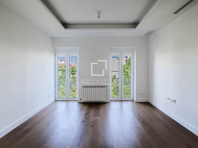3 sypialnia Penthouse na sprzedaż w Pacífico, Miasto Madryt - 1 495 000 € (Ref: 8904762)