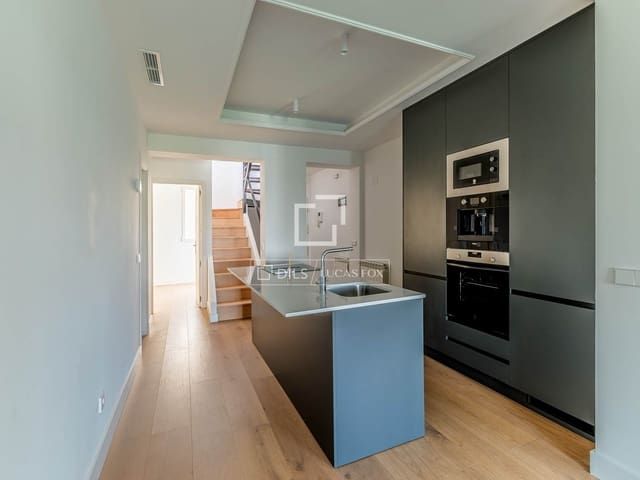 3 sypialnia Penthouse na sprzedaż w Pacífico, Miasto Madryt - 1 495 000 € (Ref: 8904762)
