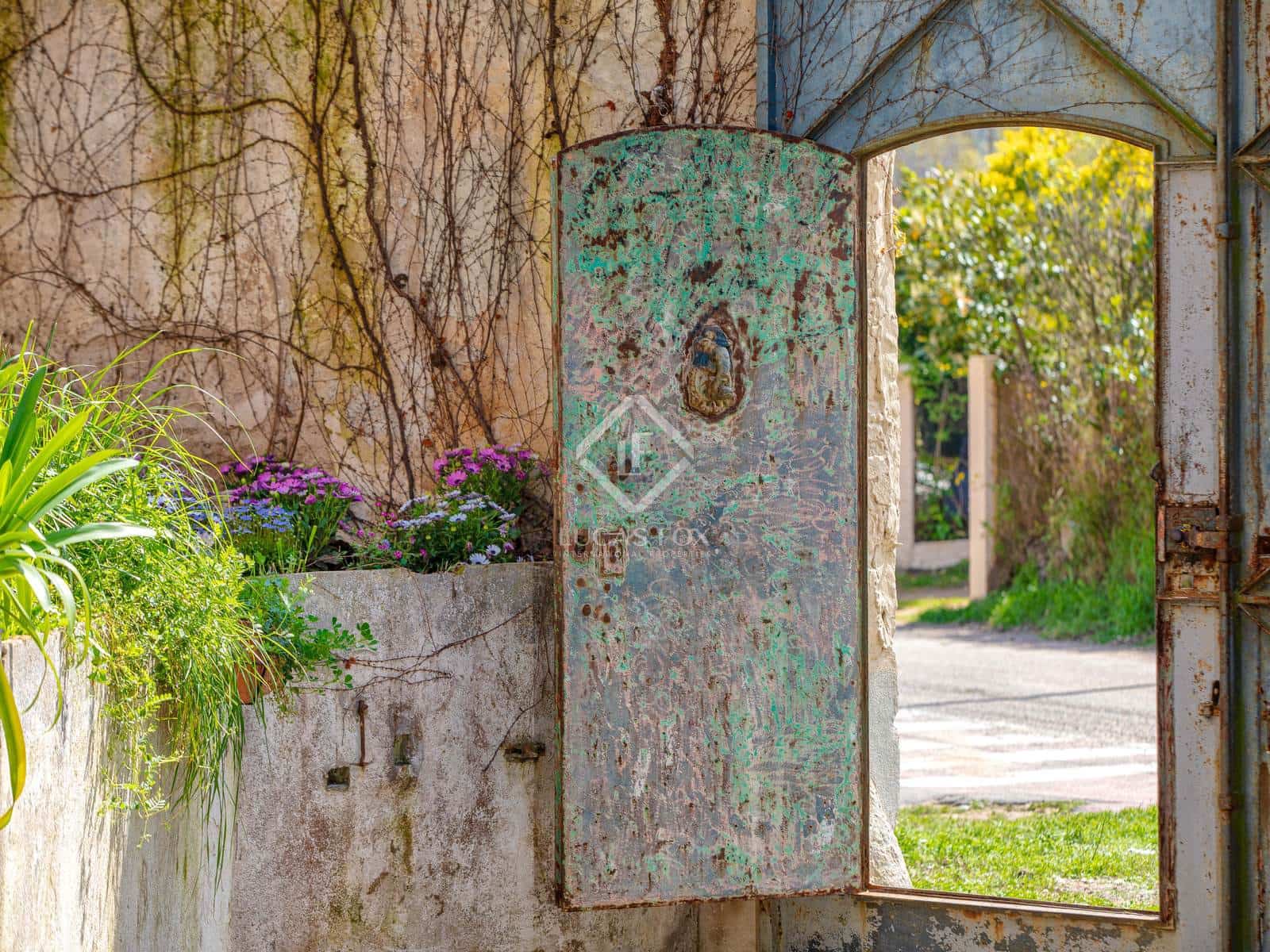 Chalet de 5 habitaciones en Sant Feliu de Guíxols en venta - 600.000 € (Ref: 8904766)