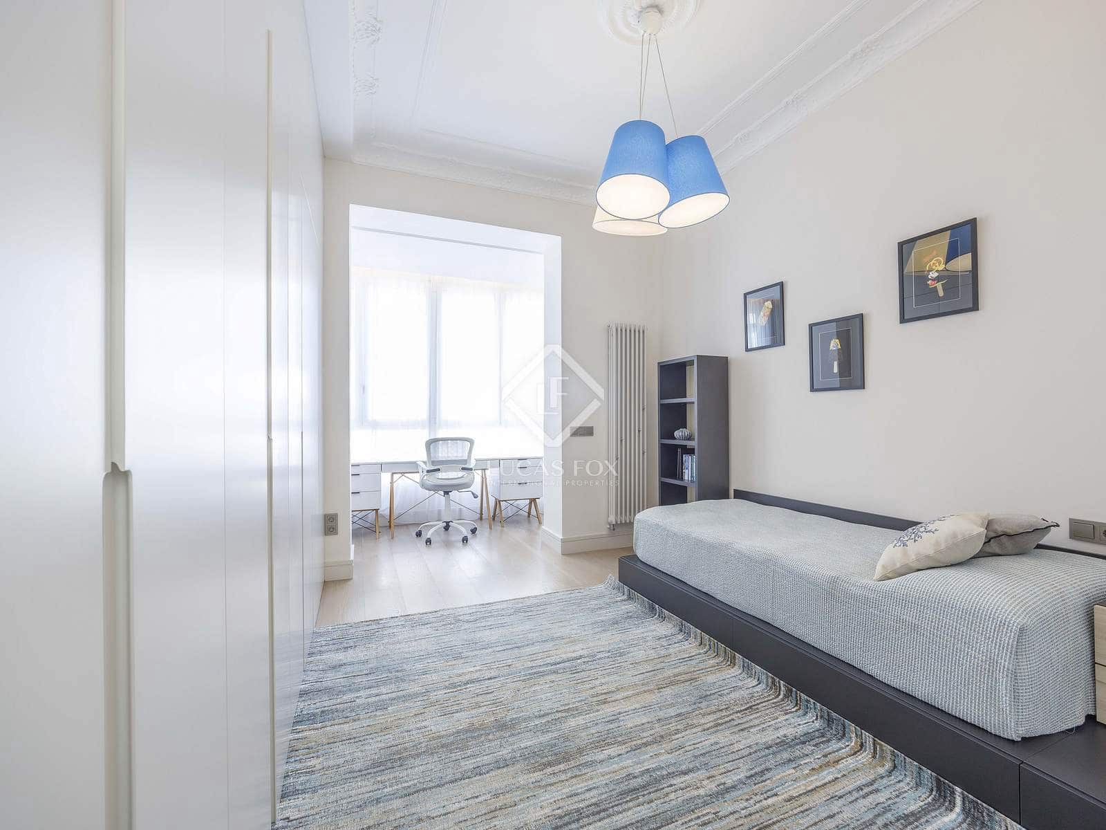 3 camera da letto Appartamento da affittare in Valencia citta - 3.950 € (Rif: 8904841)