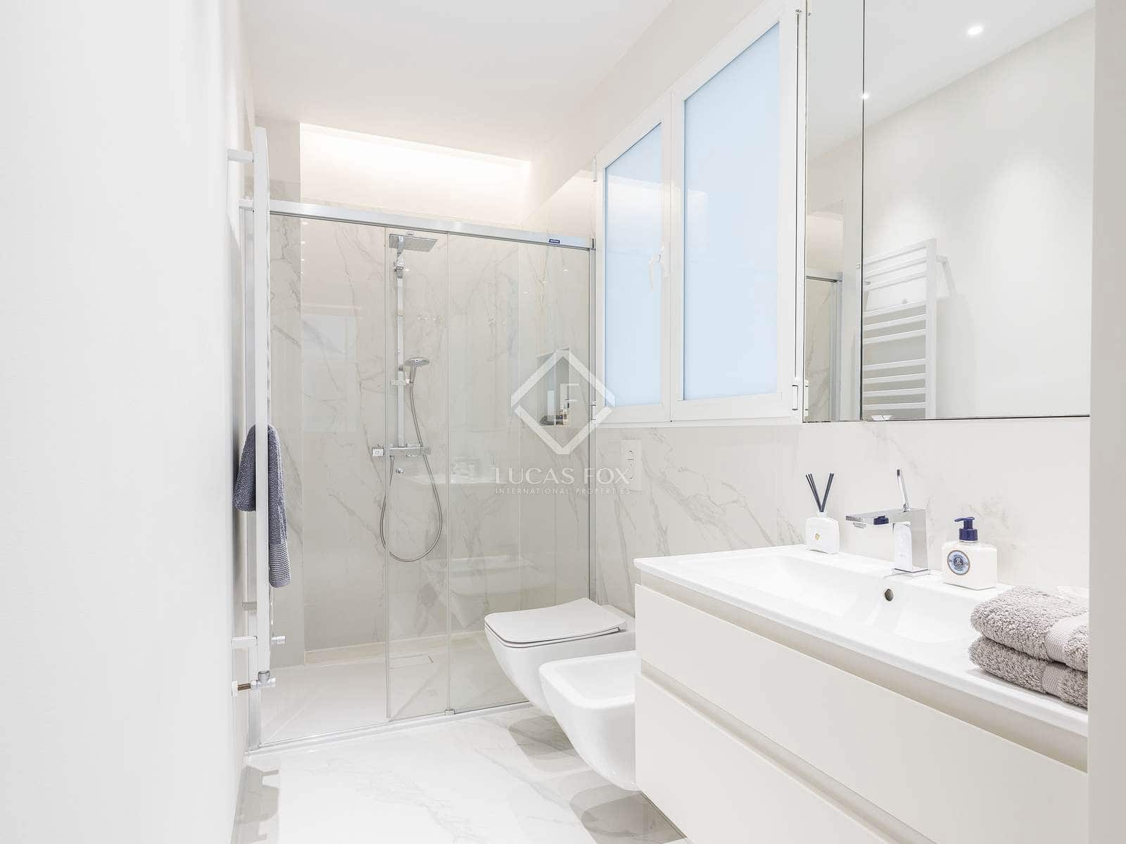 3 camera da letto Appartamento da affittare in Valencia citta - 3.950 € (Rif: 8904841)