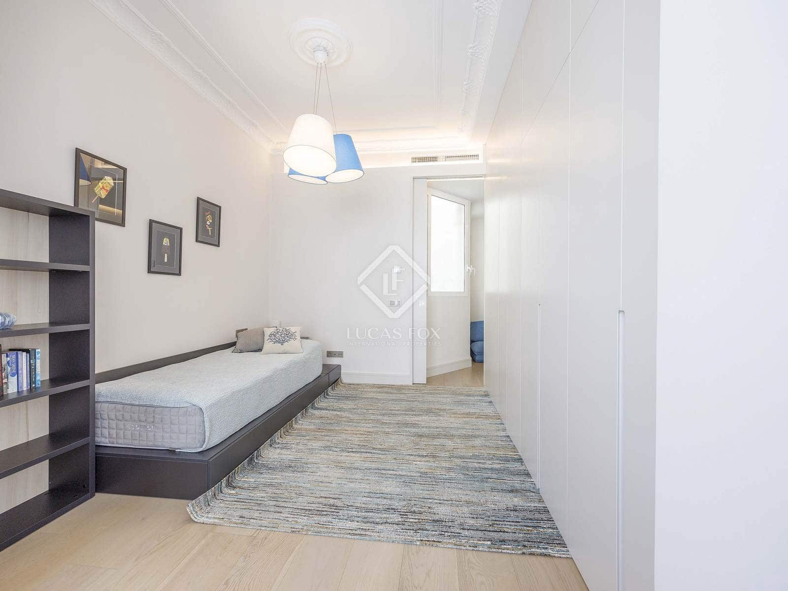 3 camera da letto Appartamento da affittare in Valencia citta - 3.950 € (Rif: 8904841)
