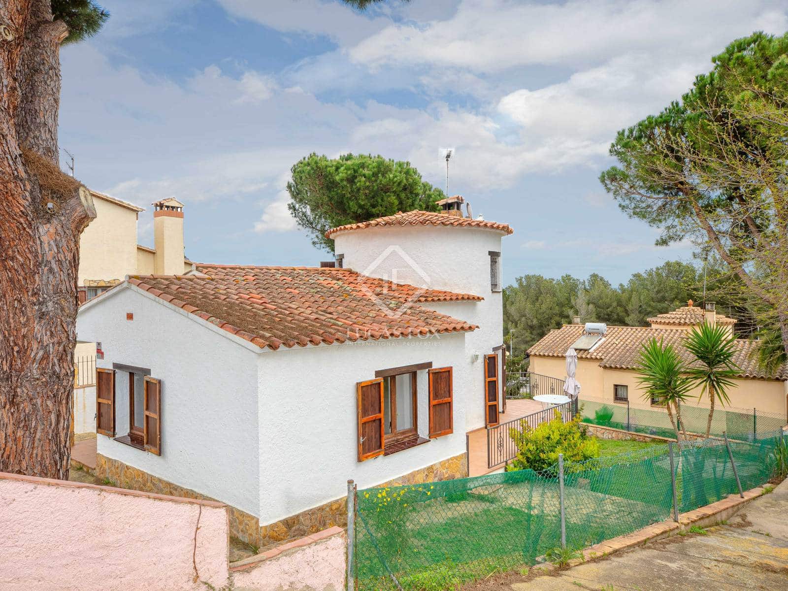 3 slaapkamer Villa te koop in Calonge i Sant Antoni - € 425.000 (Ref: 8904901)