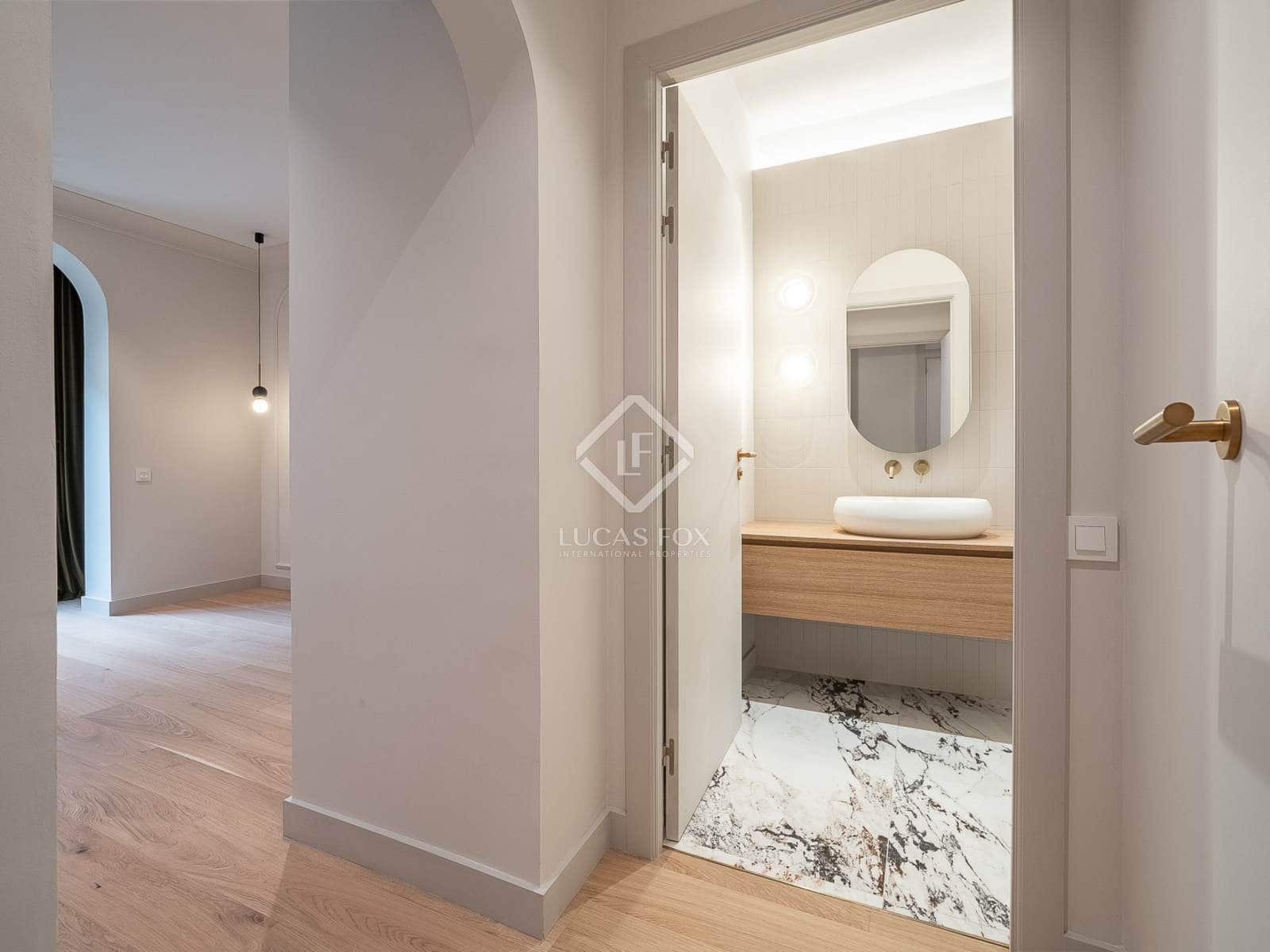 3 slaapkamer Appartement te koop in Barcelona stad - € 1.100.000 (Ref: 8905719)