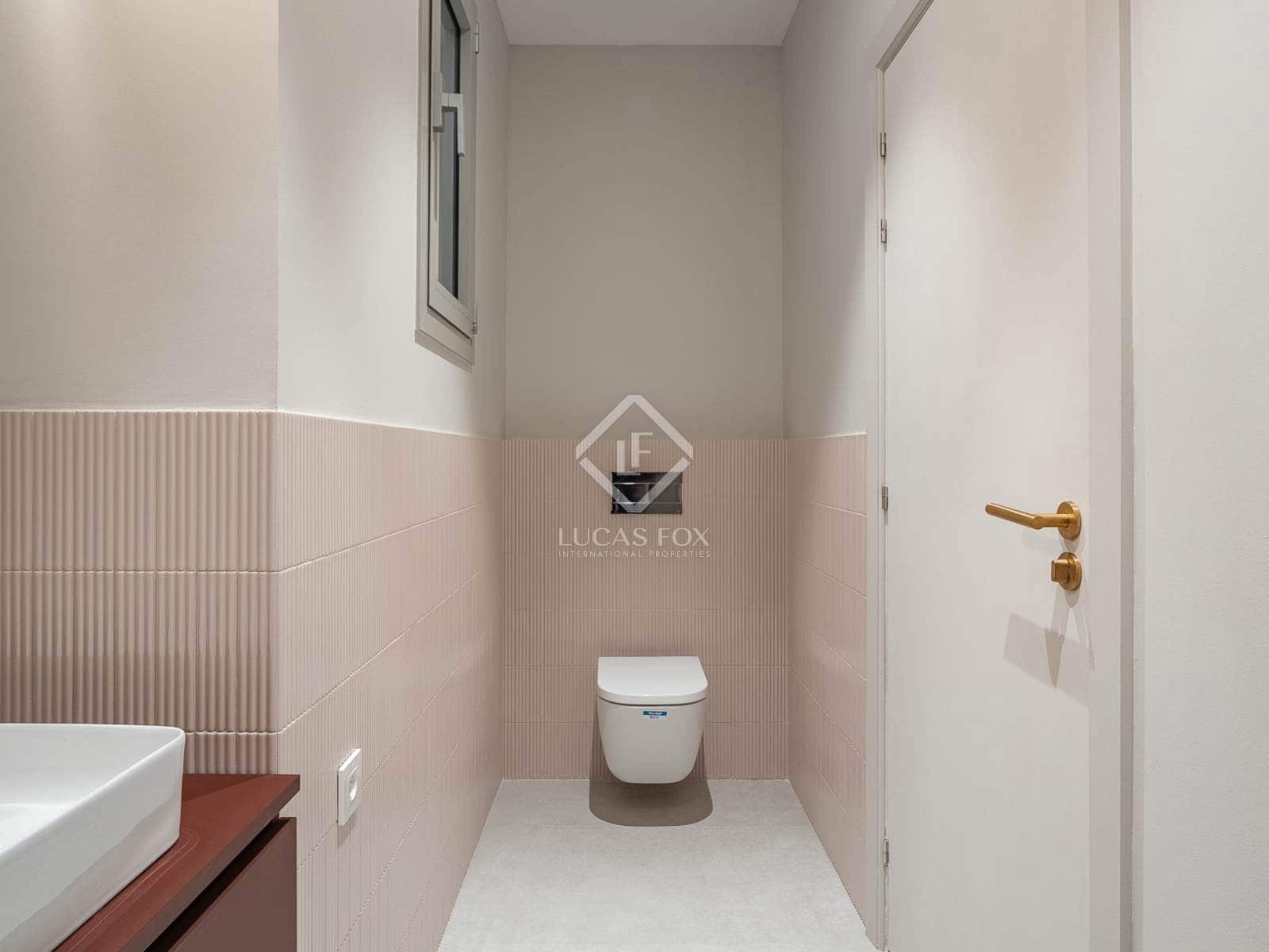 3 slaapkamer Appartement te koop in Barcelona stad - € 1.100.000 (Ref: 8905719)