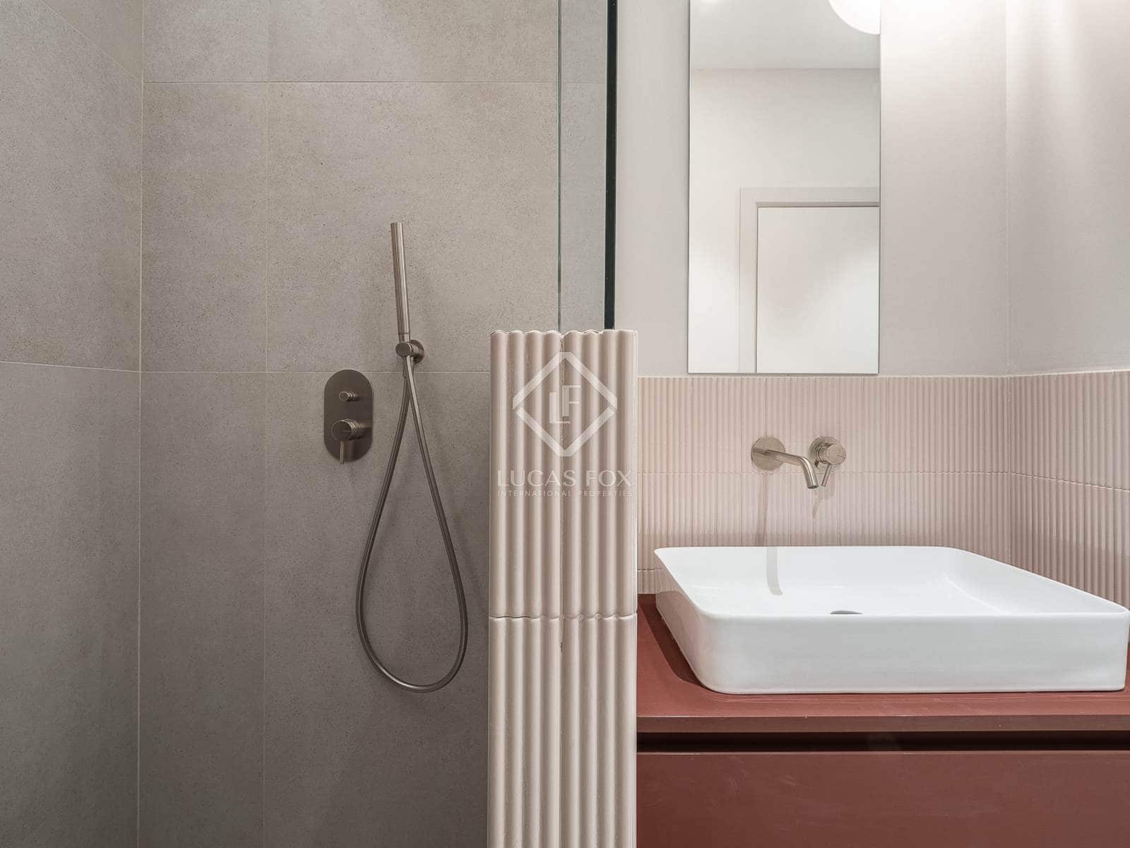 3 slaapkamer Appartement te koop in Barcelona stad - € 1.100.000 (Ref: 8905719)