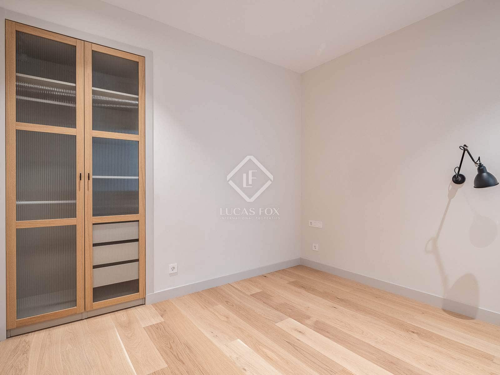 3 slaapkamer Appartement te koop in Barcelona stad - € 1.100.000 (Ref: 8905719)