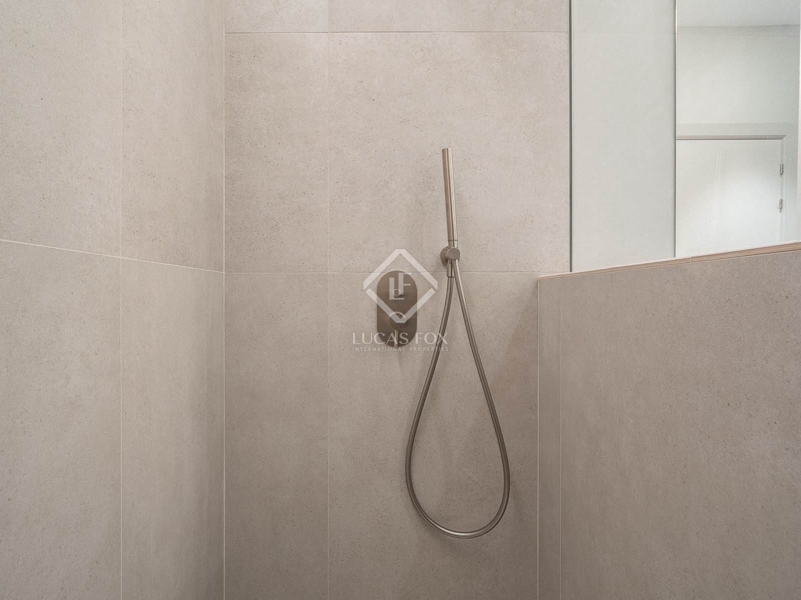 3 slaapkamer Appartement te koop in Barcelona stad - € 1.100.000 (Ref: 8905719)