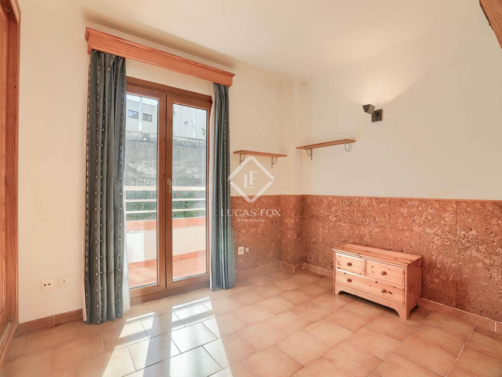 5 soveværelse Villa til salg i Palma de Mallorca med garage - € 1.150.000 (Ref: 8905721)