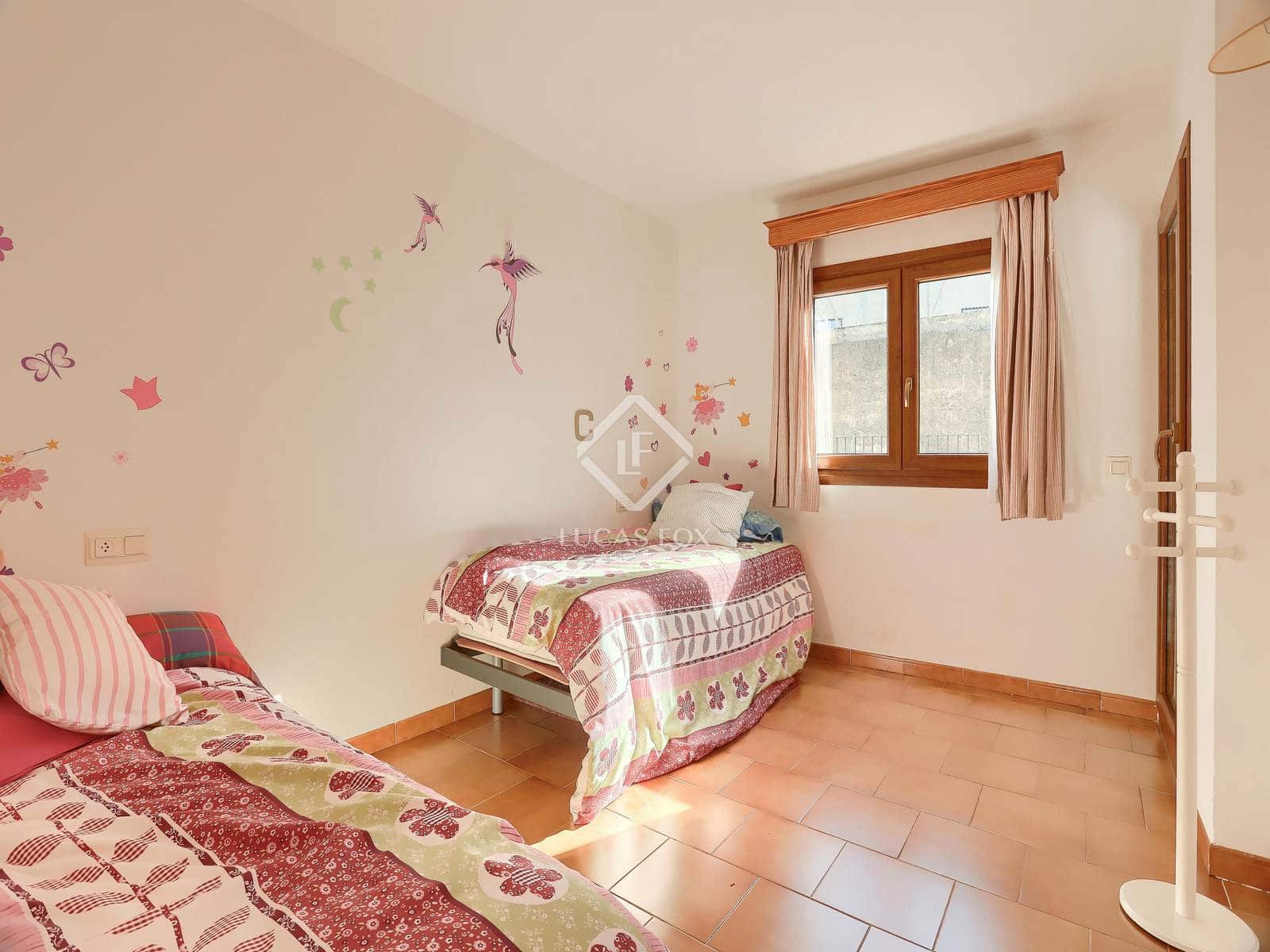 5 soveværelse Villa til salg i Palma de Mallorca med garage - € 1.150.000 (Ref: 8905721)