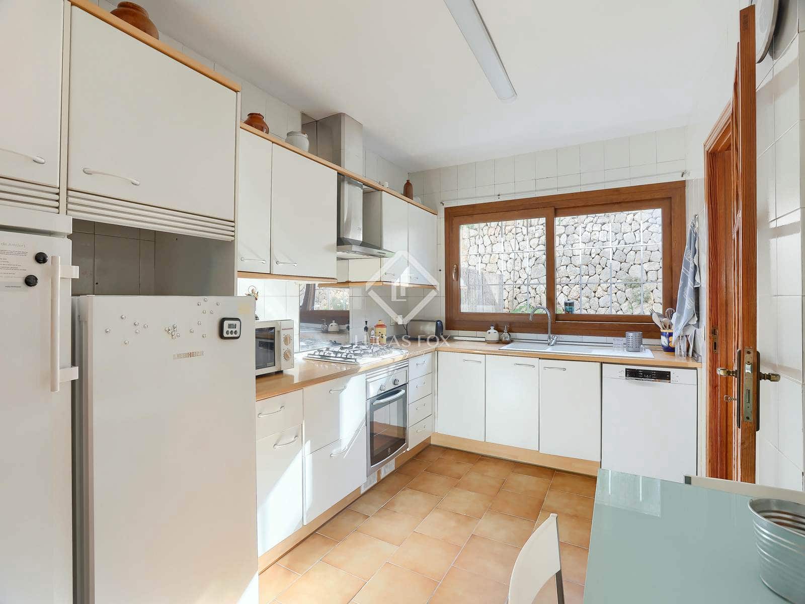 5 soveværelse Villa til salg i Palma de Mallorca med garage - € 1.150.000 (Ref: 8905721)