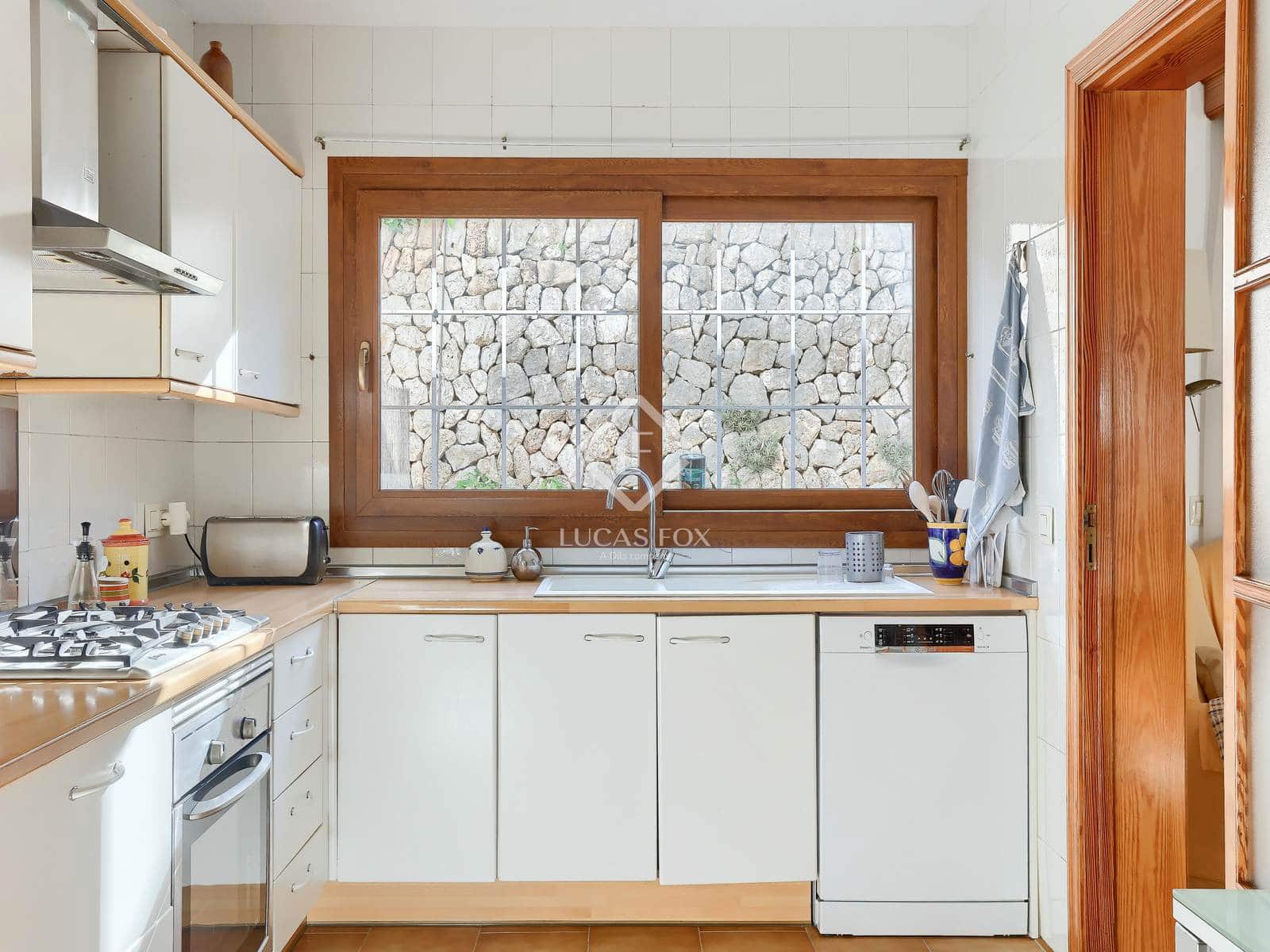 5 soveværelse Villa til salg i Palma de Mallorca med garage - € 1.150.000 (Ref: 8905721)