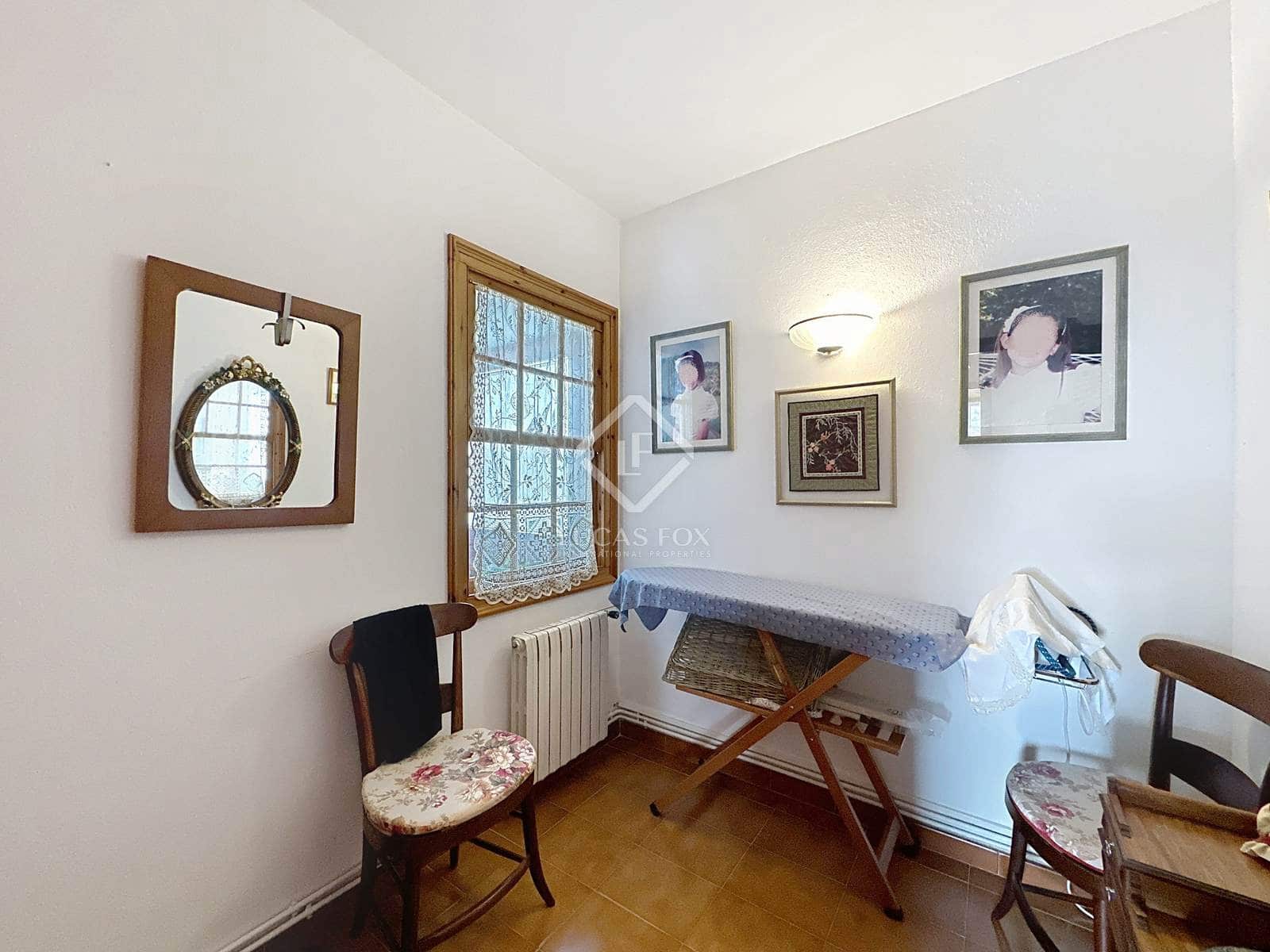 5 quarto Moradia para venda em Es Castell com garagem - 660 000 € (Ref: 8906274)