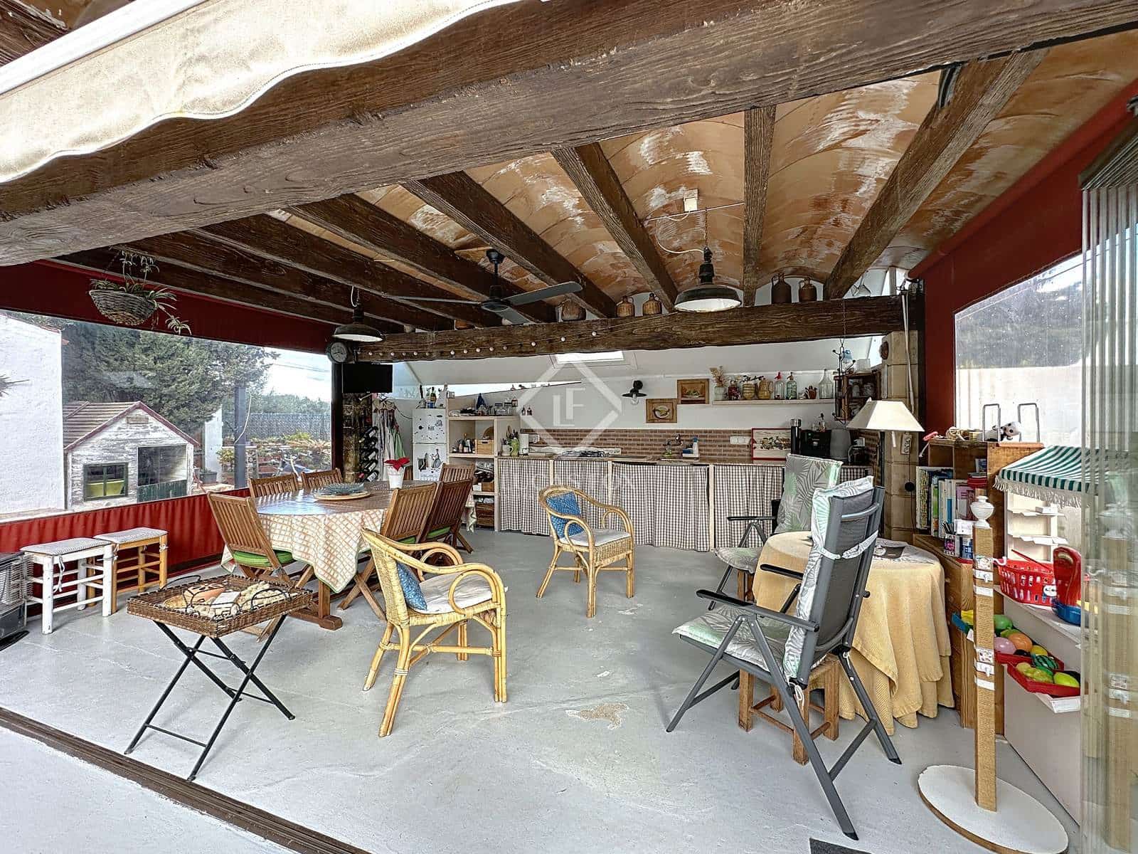 5 quarto Moradia para venda em Es Castell com garagem - 660 000 € (Ref: 8906274)