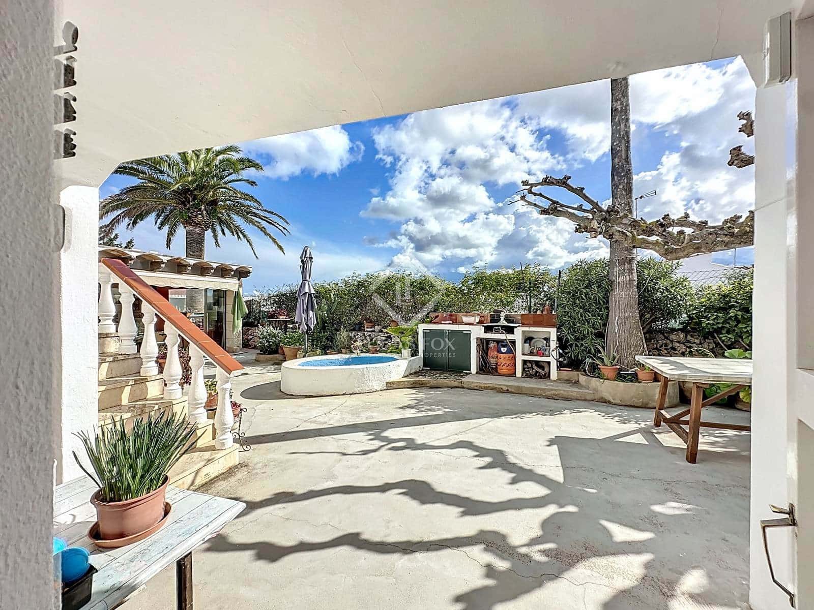 5 quarto Moradia para venda em Es Castell com garagem - 660 000 € (Ref: 8906274)