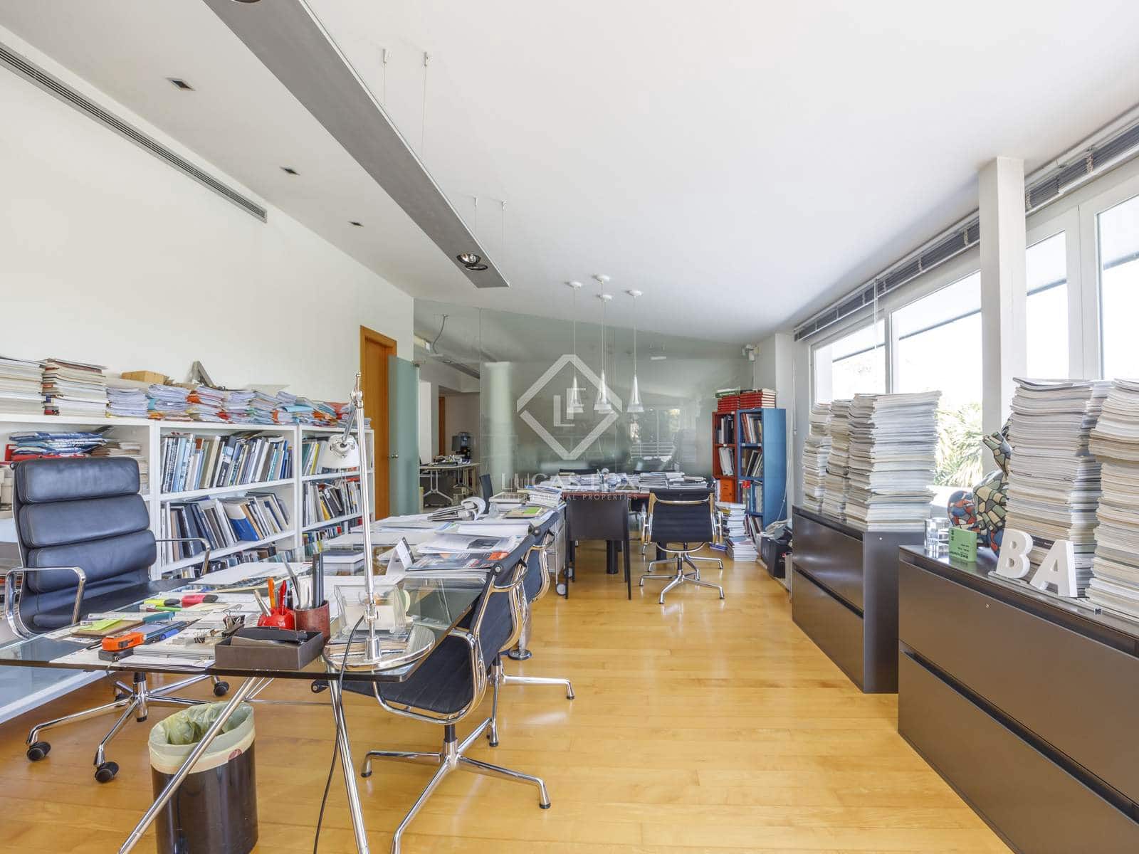 7 bedroom Villa for sale in Godella with pool - € 2,200,000 (Ref: 8910029)