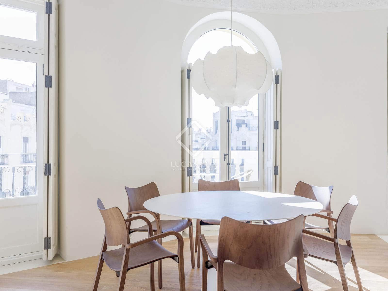 3 soveværelse Lejlighed til leje i Valencia by - € 4.000 (Ref: 8910112)