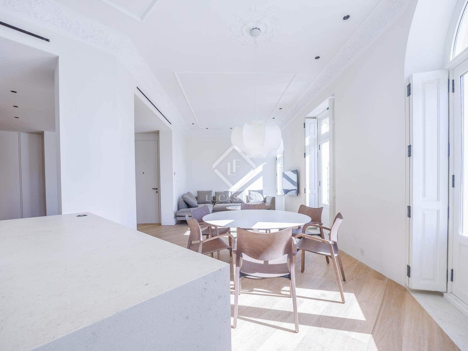 3 soveværelse Lejlighed til leje i Valencia by - € 4.000 (Ref: 8910112)