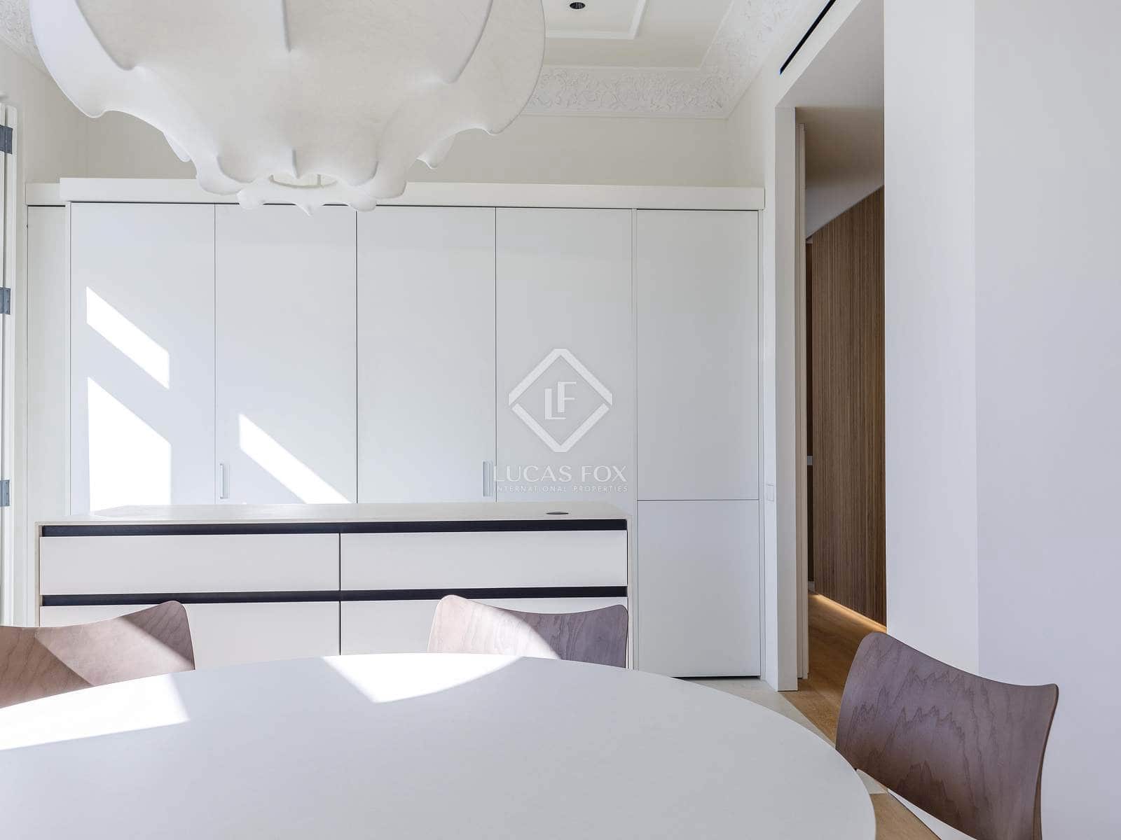 3 soveværelse Lejlighed til leje i Valencia by - € 4.000 (Ref: 8910112)