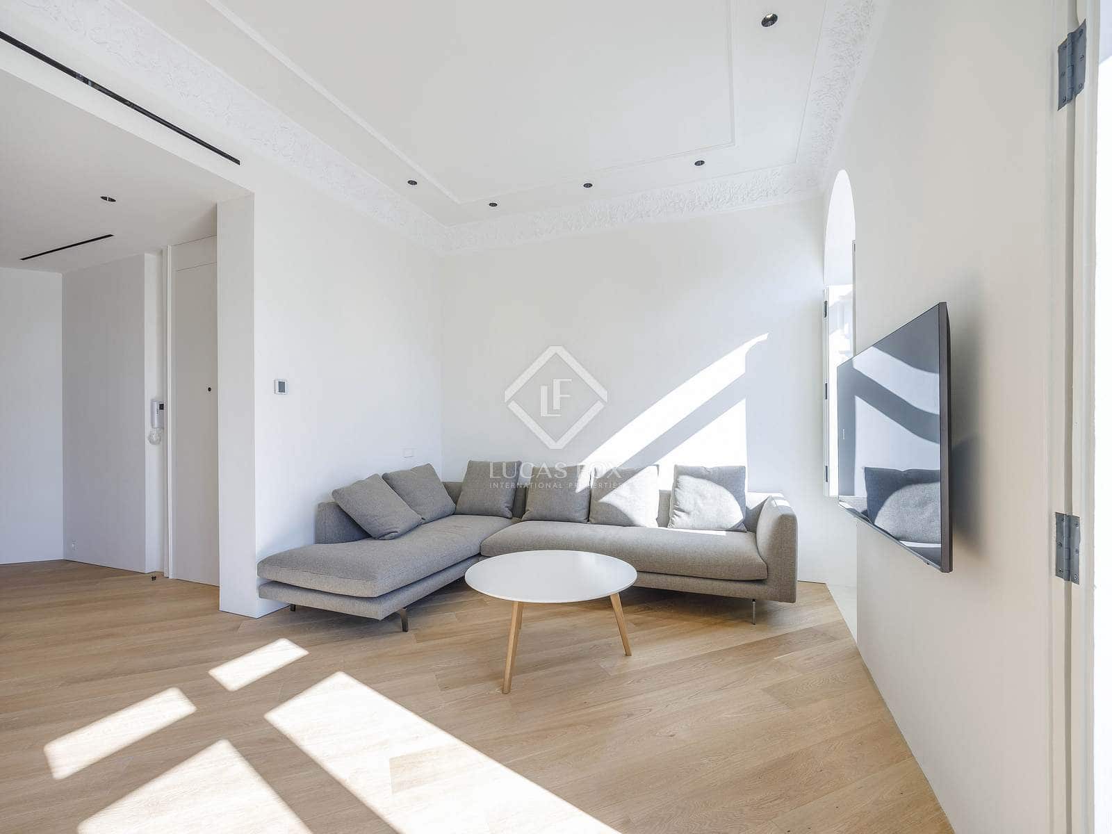 3 soveværelse Lejlighed til leje i Valencia by - € 4.000 (Ref: 8910112)