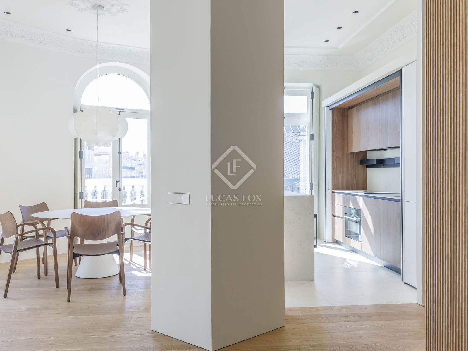 3 soveværelse Lejlighed til leje i Valencia by - € 4.000 (Ref: 8910112)