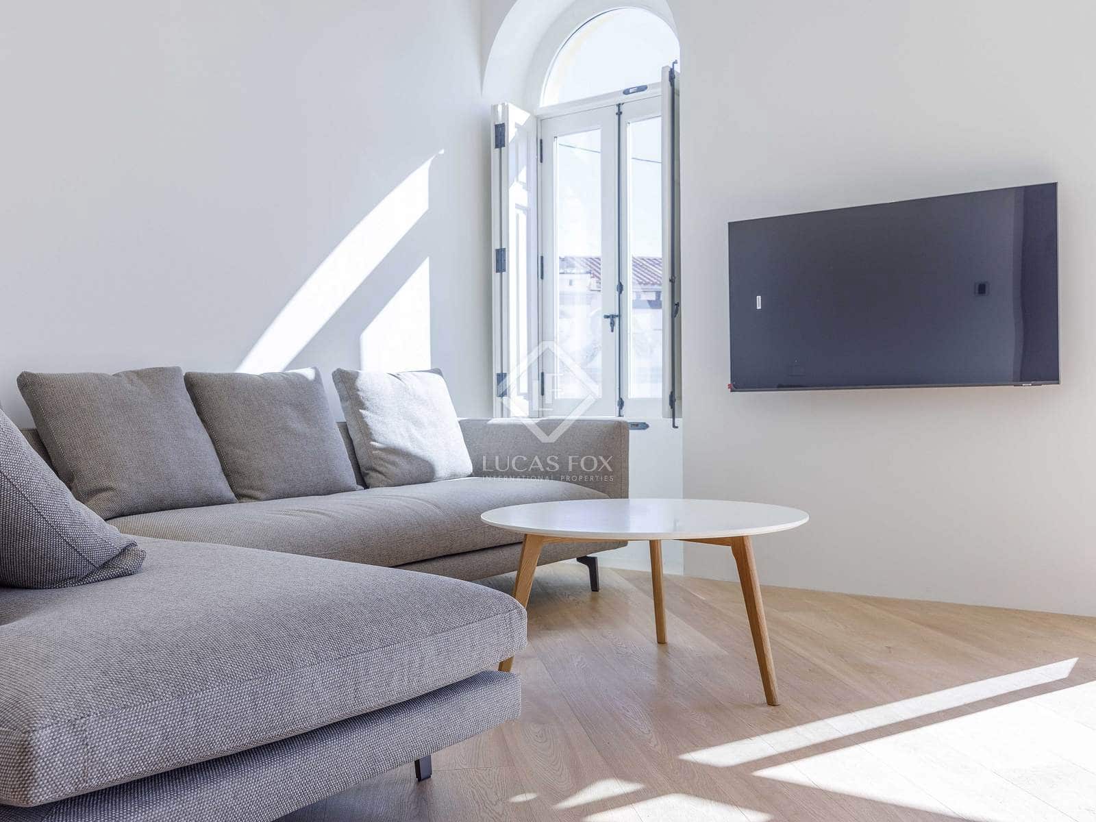 3 soveværelse Lejlighed til leje i Valencia by - € 4.000 (Ref: 8910112)