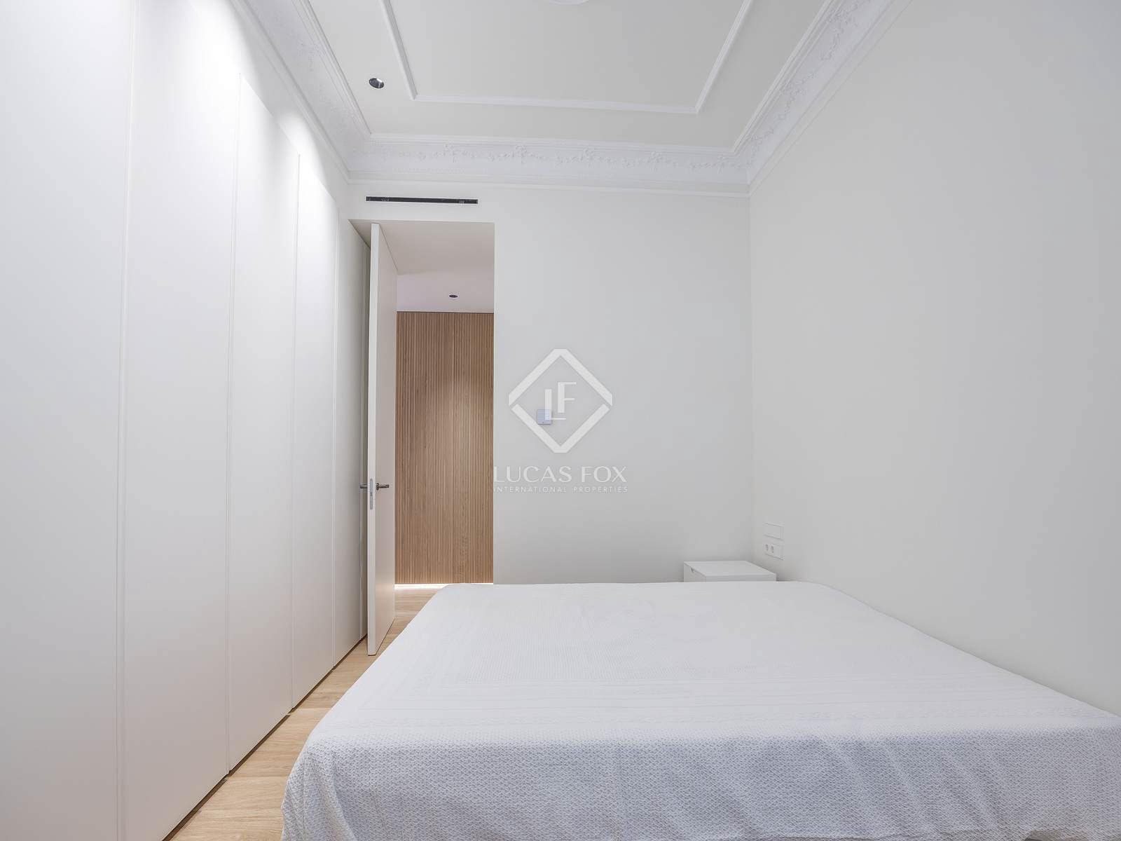 3 soveværelse Lejlighed til leje i Valencia by - € 4.000 (Ref: 8910112)