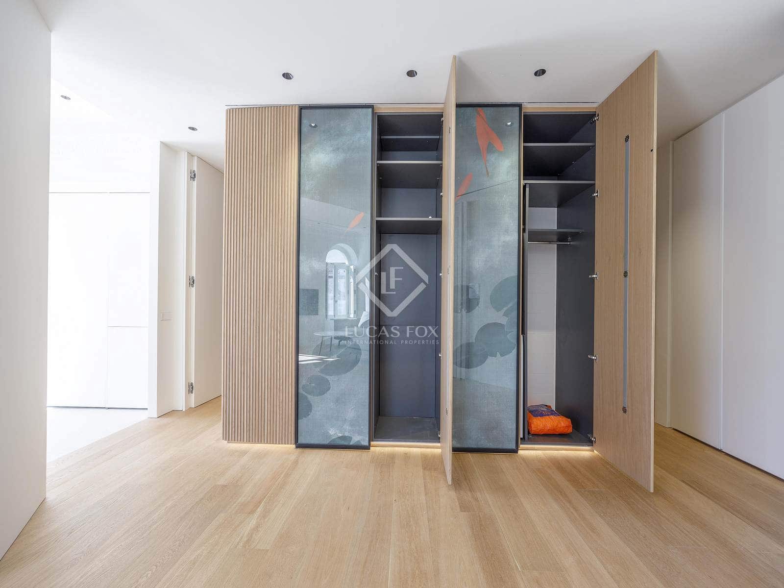 3 soveværelse Lejlighed til leje i Valencia by - € 4.000 (Ref: 8910112)